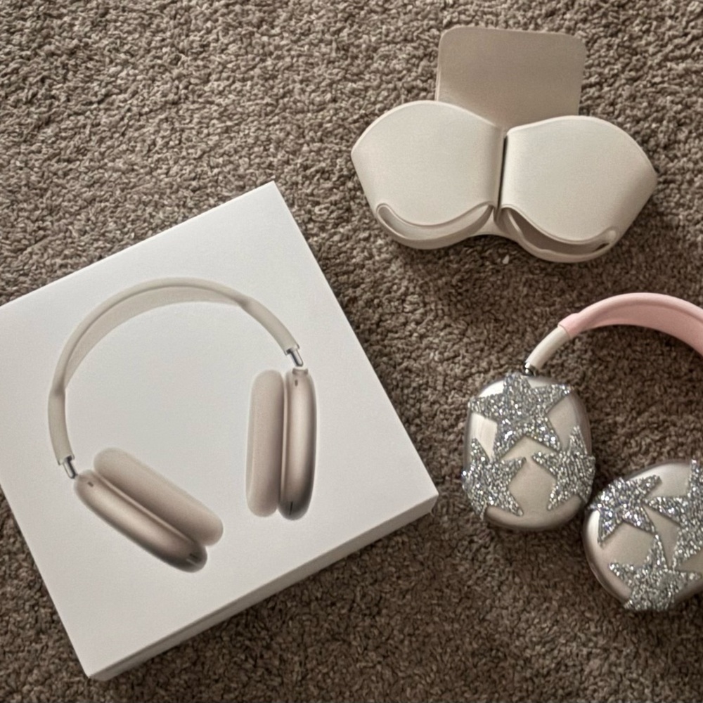 Silver and Pink Star Headphones